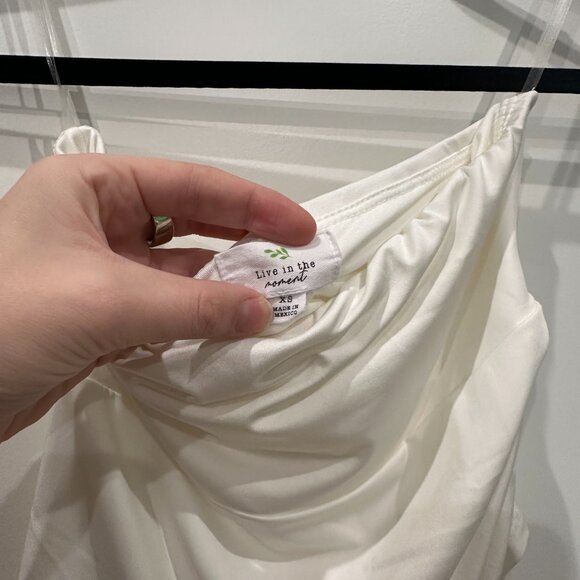 Asymmetrical Strapless White Top - Picture 3 of 3